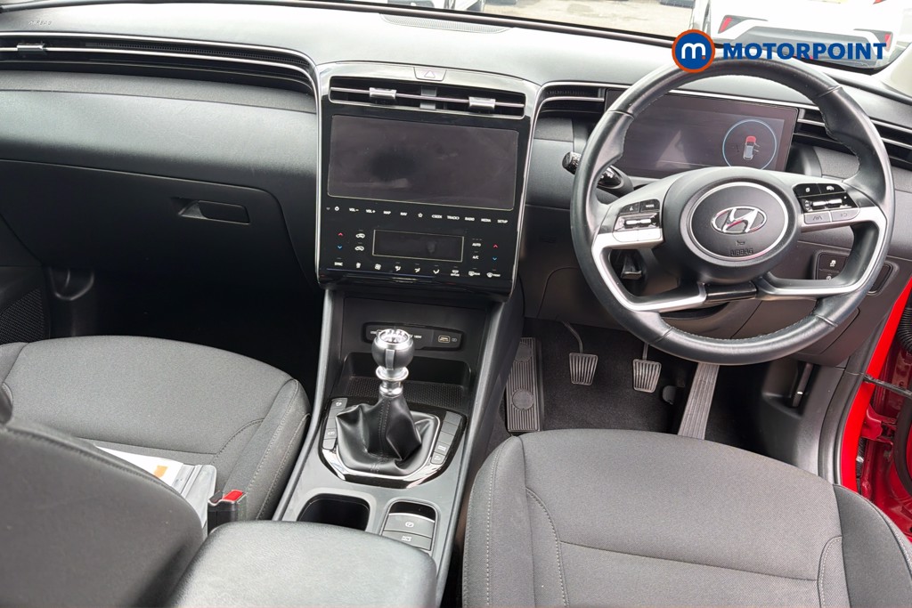 Hyundai Tucson Se Connect Manual Petrol SUV - Stock Number (1636126) - 1st supplementary image