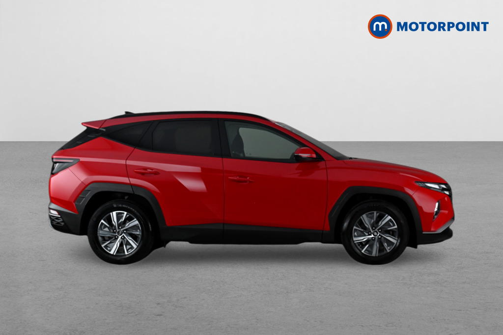 Hyundai Tucson Se Connect Manual Petrol SUV - Stock Number (1636126) - Drivers side
