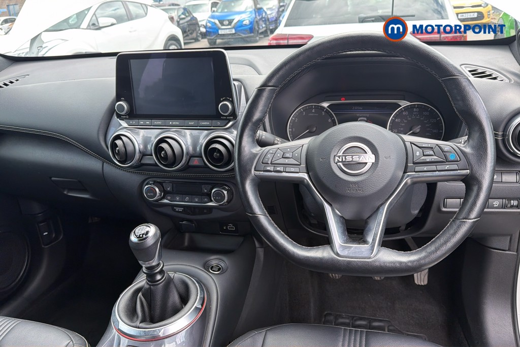Nissan Juke Tekna Manual Petrol SUV - Stock Number (1636511) - 2nd supplementary image