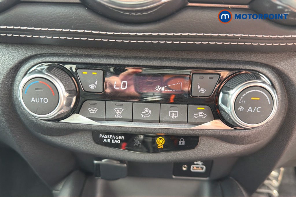 Nissan Juke Tekna Manual Petrol SUV - Stock Number (1636511) - 12th supplementary image