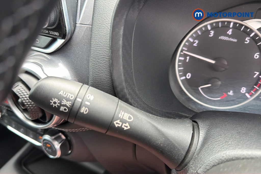 Nissan Juke Tekna Manual Petrol SUV - Stock Number (1636511) - 18th supplementary image
