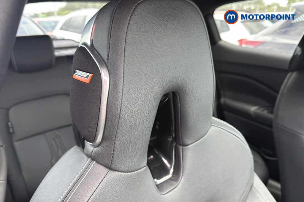 Nissan Juke Tekna Manual Petrol SUV - Stock Number (1636511) - 23rd supplementary image