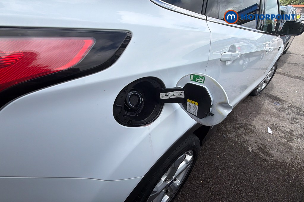 Ford Kuga St-Line X Manual Petrol SUV - Stock Number (1638014) - 41st supplementary image