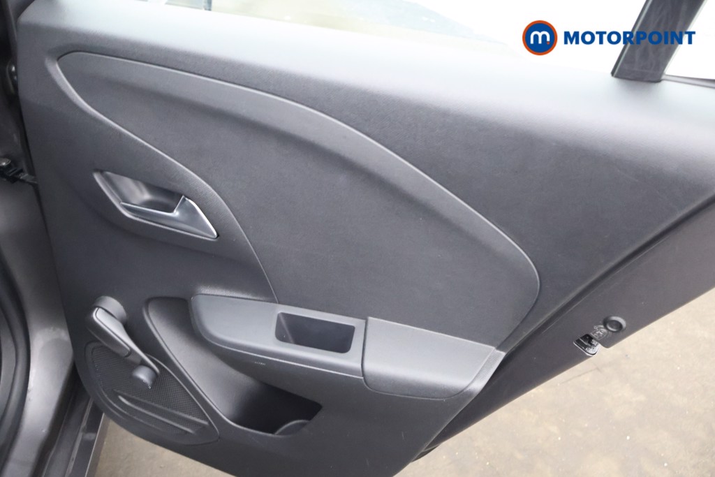 Vauxhall Corsa SE Manual Petrol Hatchback - Stock Number (1638305) - 16th supplementary image