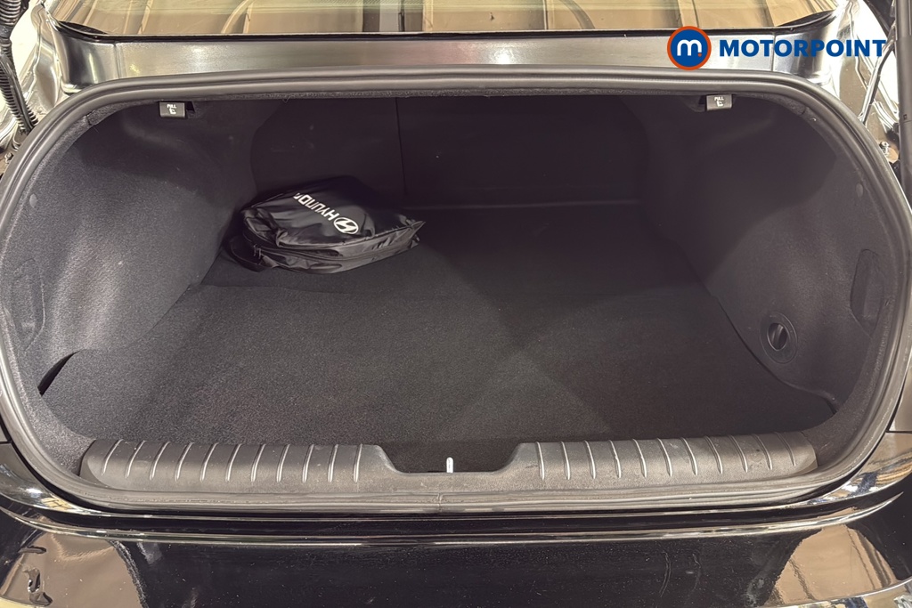 Hyundai Ioniq 6 Ultimate Automatic Electric Saloon - Stock Number (1638664) - 30th supplementary image