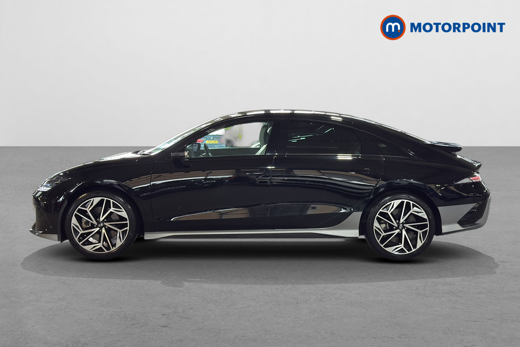 Hyundai Ioniq 6 Ultimate Automatic Electric Saloon - Stock Number (1638664) - Drivers side
