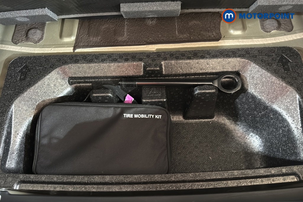 Hyundai Ioniq 6 Ultimate Automatic Electric Saloon - Stock Number (1638664) - 33rd supplementary image