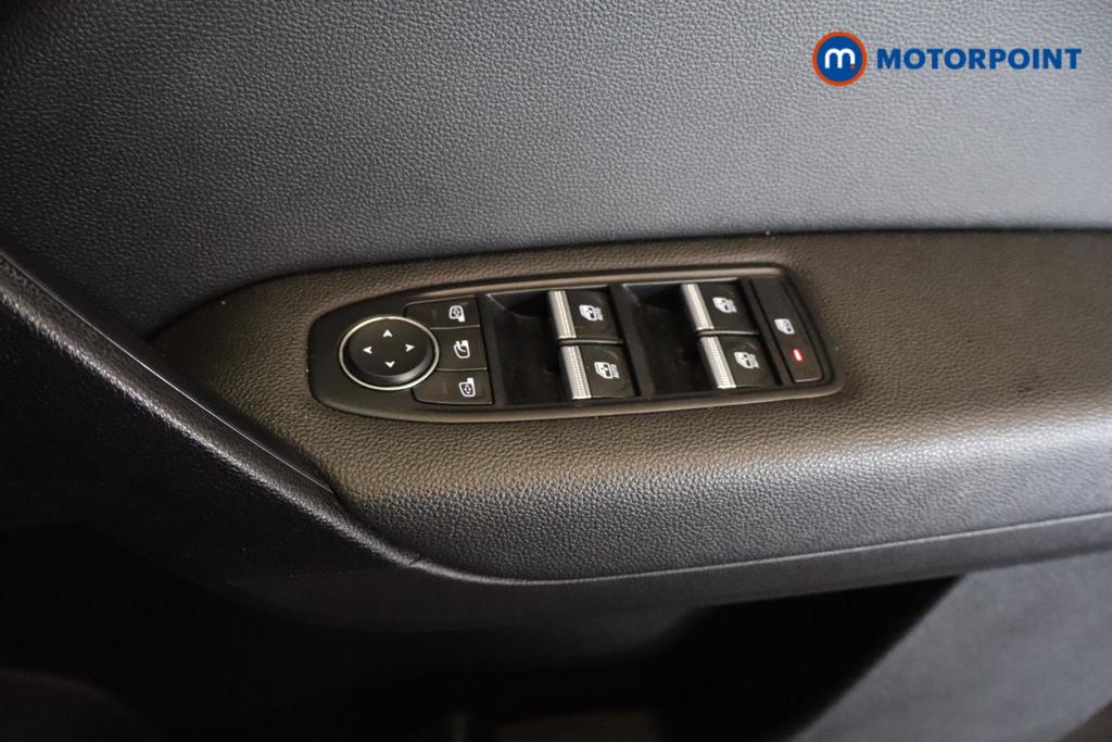 Renault Captur S Edition Manual Petrol SUV - Stock Number (1640051) - 3rd supplementary image