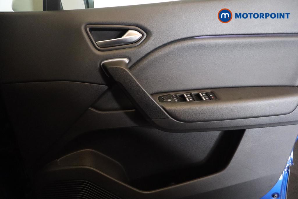 Renault Captur S Edition Manual Petrol SUV - Stock Number (1640051) - 4th supplementary image