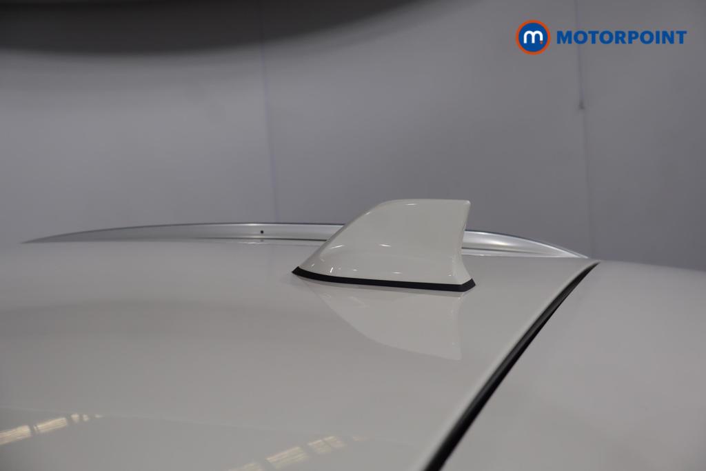 Renault Captur S Edition Manual Petrol SUV - Stock Number (1640051) - 8th supplementary image