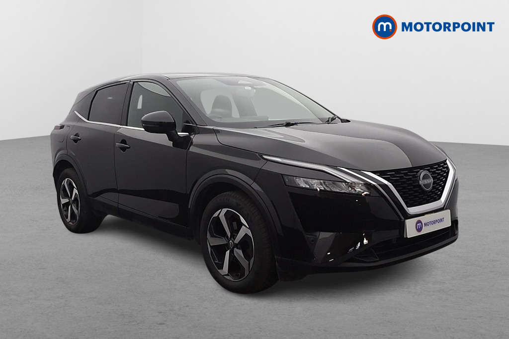 Nissan Qashqai N-Connecta Manual Petrol SUV - Stock Number (1640789) - Drivers side front corner