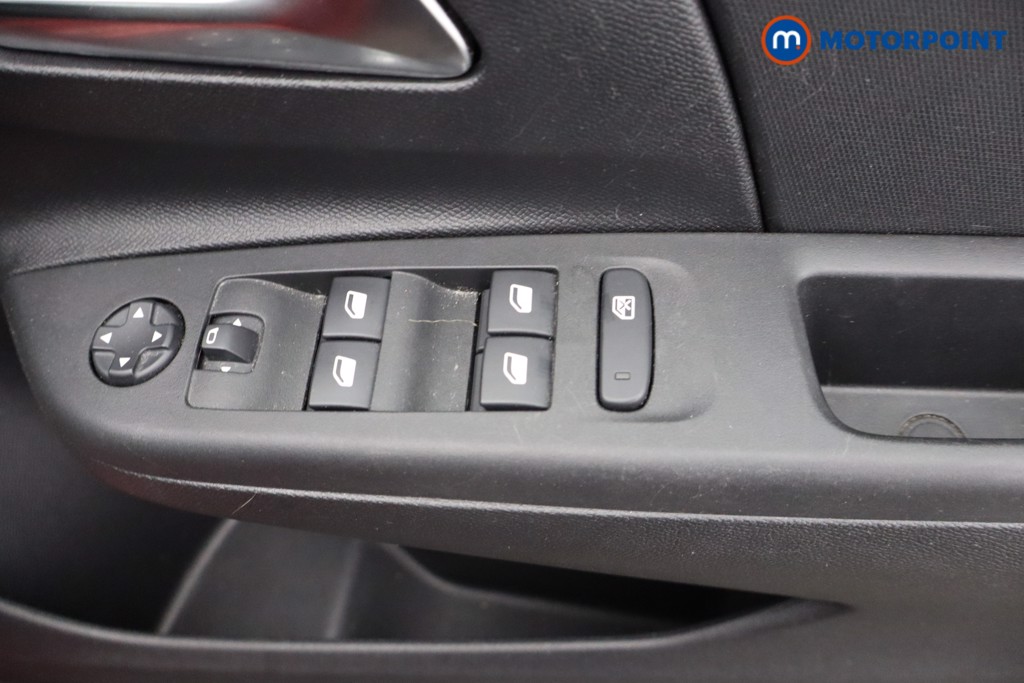 Vauxhall Corsa Design Manual Petrol Hatchback - Stock Number (1641254) - 9th supplementary image