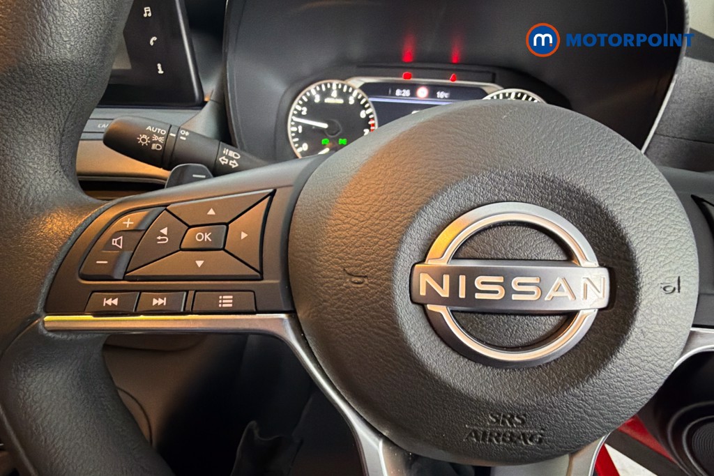 Nissan Juke Acenta Premium Automatic Petrol SUV - Stock Number (1641704) - 3rd supplementary image