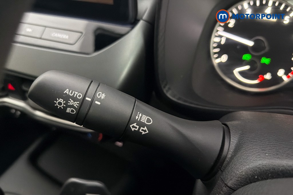 Nissan Juke Acenta Premium Automatic Petrol SUV - Stock Number (1641704) - 6th supplementary image