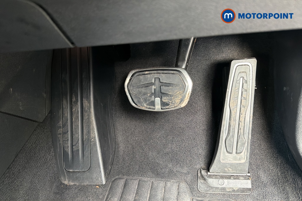 BMW 1 Series M Sport Automatic Petrol Hatchback - Stock Number (1641741) - 24th supplementary image