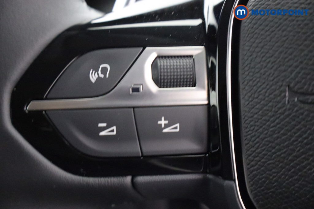 Peugeot 208 Allure Automatic Petrol Hatchback - Stock Number (1641939) - 14th supplementary image