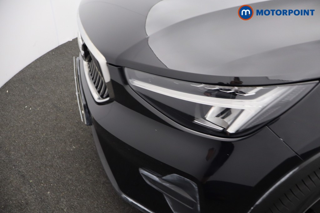 Volvo Xc40 Core Automatic Petrol Plug-In Hybrid SUV - Stock Number (1642190) - 25th supplementary image