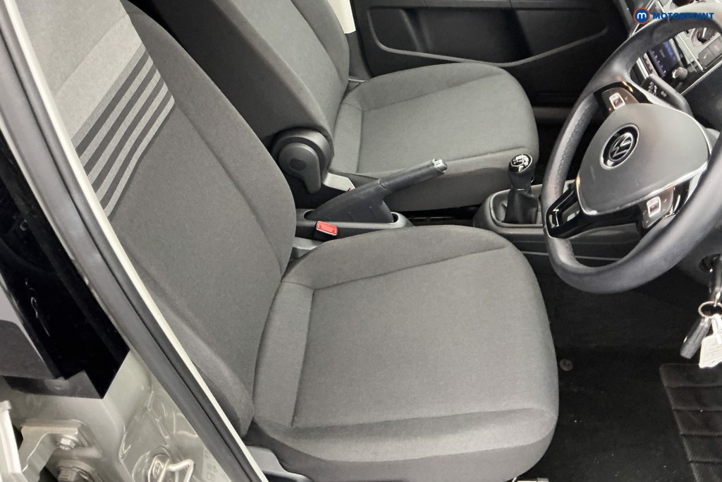 Volkswagen UP R-Line Manual Petrol Hatchback - Stock Number (1642208) - 5th supplementary image