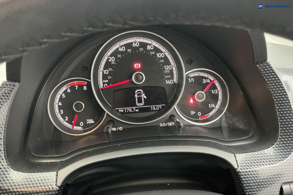 Volkswagen UP R-Line Manual Petrol Hatchback - Stock Number (1642208) - 7th supplementary image