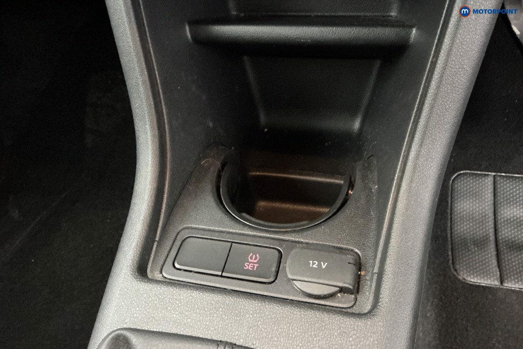 Volkswagen UP R-Line Manual Petrol Hatchback - Stock Number (1642208) - 15th supplementary image