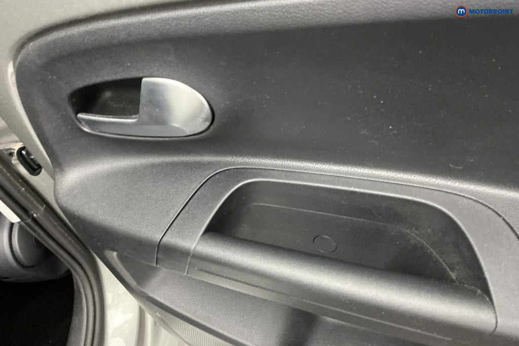 Volkswagen UP R-Line Manual Petrol Hatchback - Stock Number (1642208) - 25th supplementary image