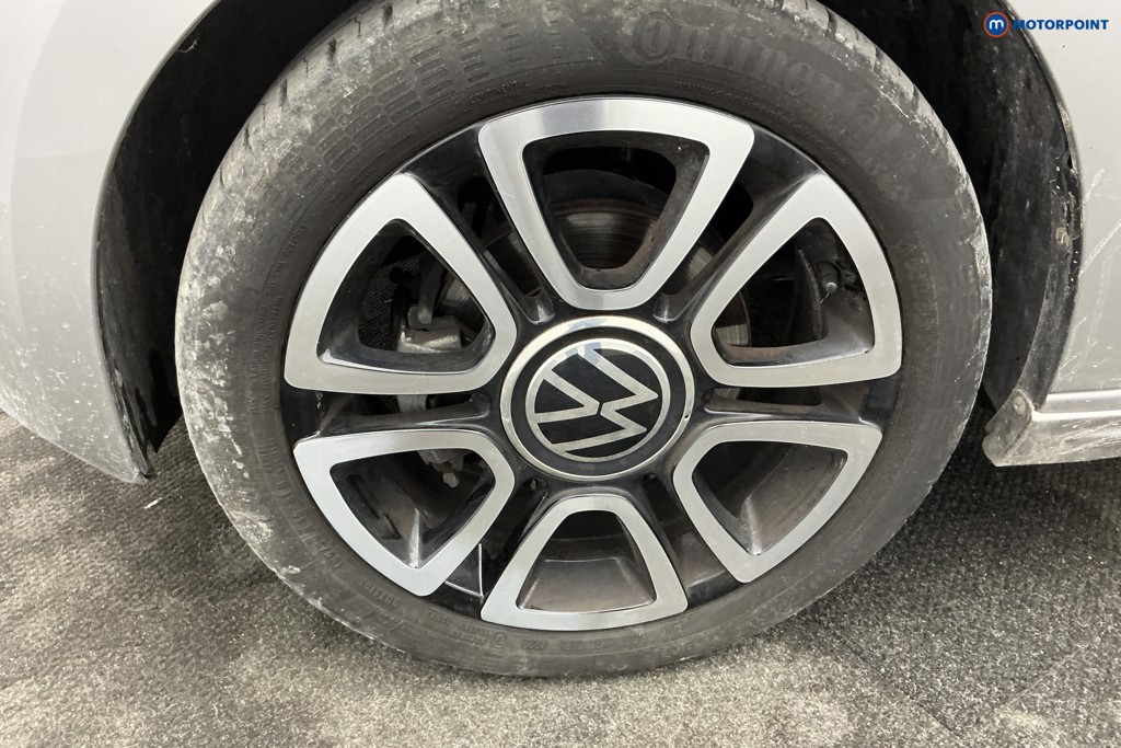 Volkswagen UP R-Line Manual Petrol Hatchback - Stock Number (1642208) - 34th supplementary image