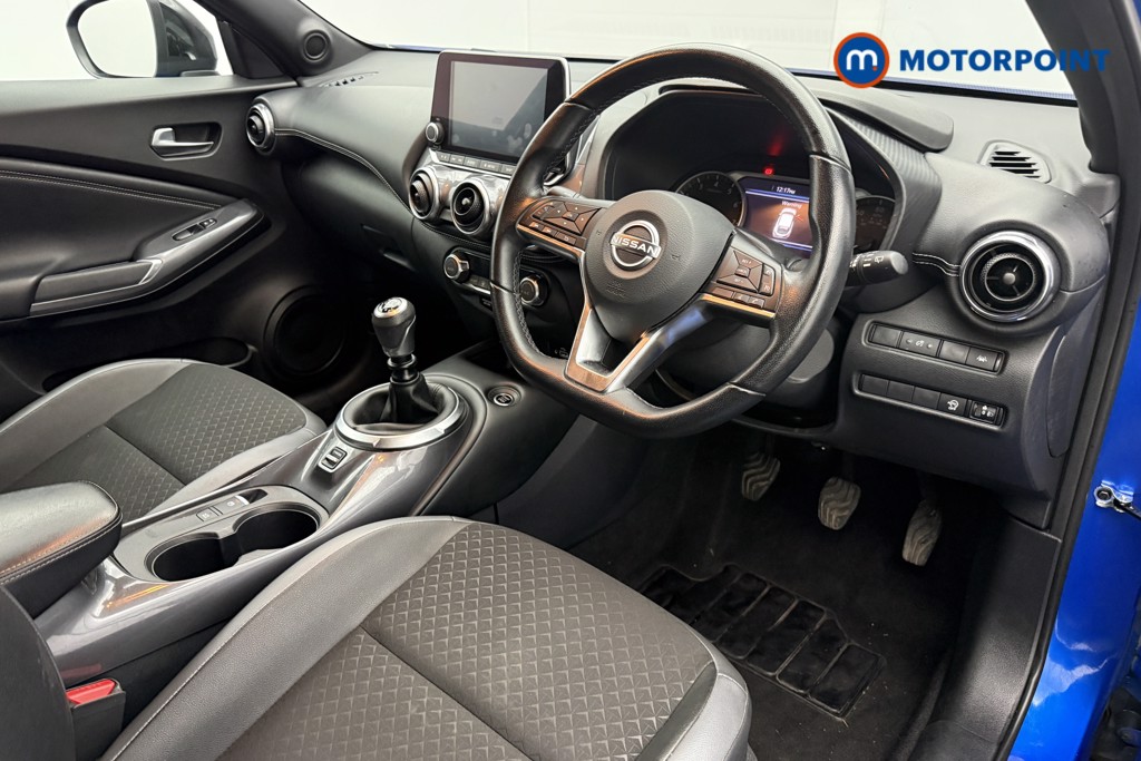 Nissan Juke N-Connecta Manual Petrol SUV - Stock Number (1642329) - 6th supplementary image