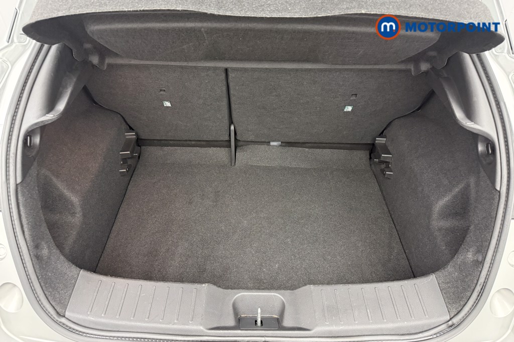 Nissan Juke N-Connecta Manual Petrol SUV - Stock Number (1642397) - 22nd supplementary image