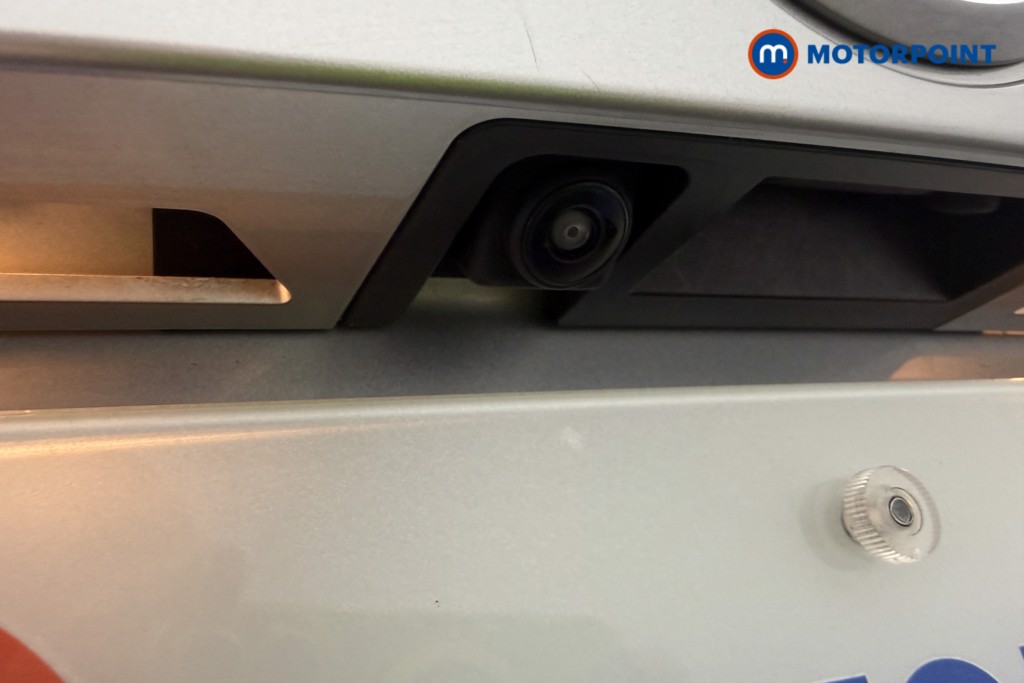 Nissan Juke N-Connecta Manual Petrol SUV - Stock Number (1642397) - 28th supplementary image