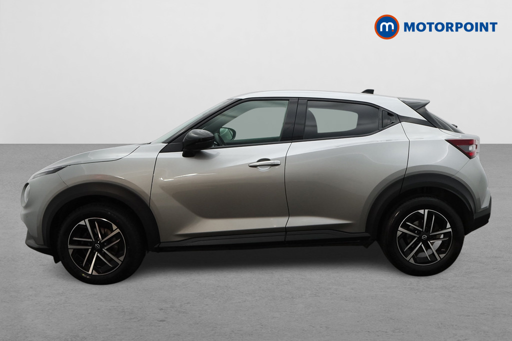 Nissan Juke N-Connecta Manual Petrol SUV - Stock Number (1642397) - Passenger side