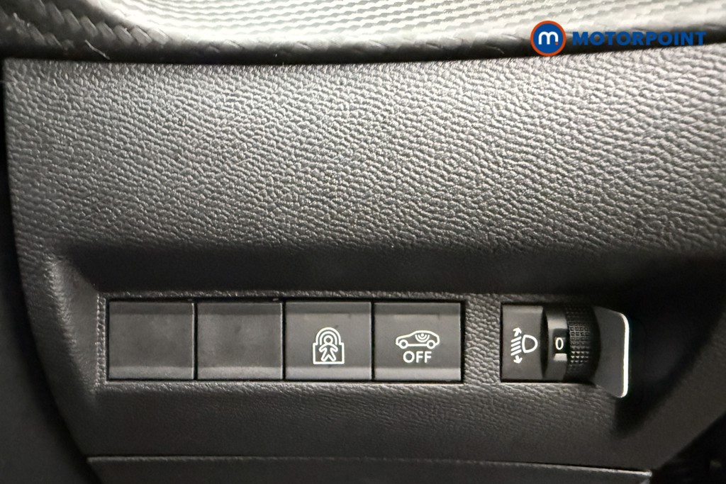 Peugeot 208 Allure Manual Petrol Hatchback - Stock Number (1642507) - 16th supplementary image