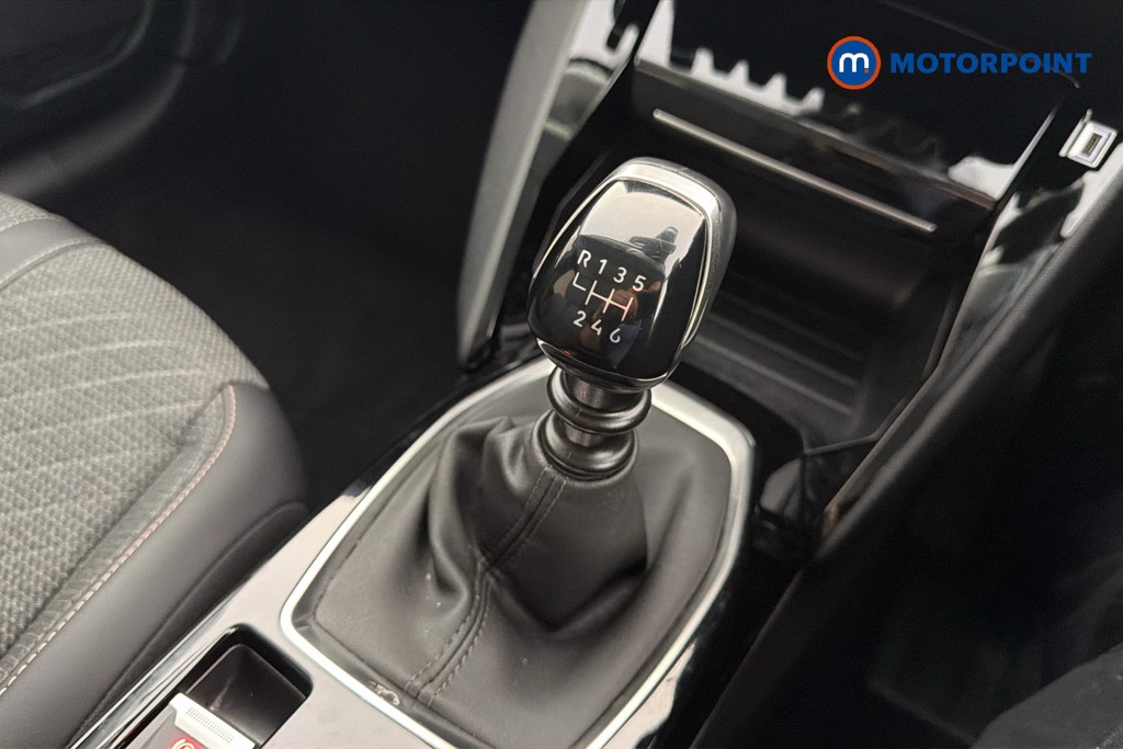 Peugeot 208 Allure Manual Petrol Hatchback - Stock Number (1642587) - 15th supplementary image