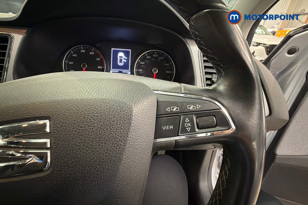 Seat Leon SE Manual Petrol Hatchback - Stock Number (1643167) - 4th supplementary image