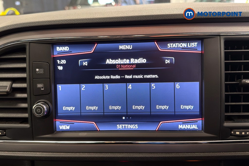 Seat Leon SE Manual Petrol Hatchback - Stock Number (1643167) - 9th supplementary image