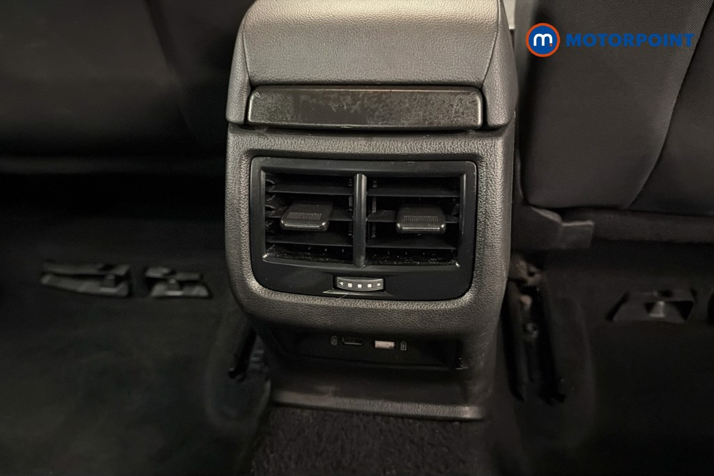 Seat Leon SE Manual Petrol Hatchback - Stock Number (1643167) - 30th supplementary image