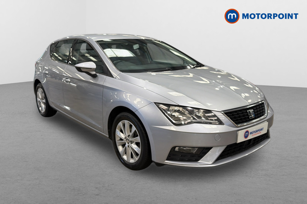 Seat Leon SE Manual Petrol Hatchback - Stock Number (1643167) - Drivers side front corner