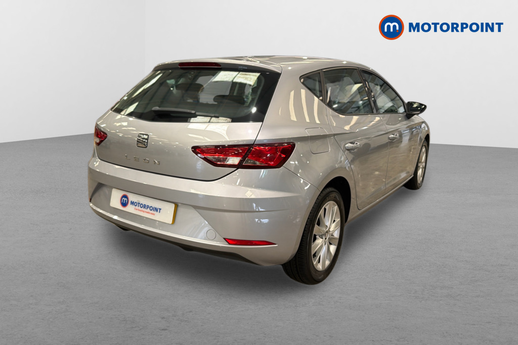 Seat Leon SE Manual Petrol Hatchback - Stock Number (1643167) - Drivers side rear corner