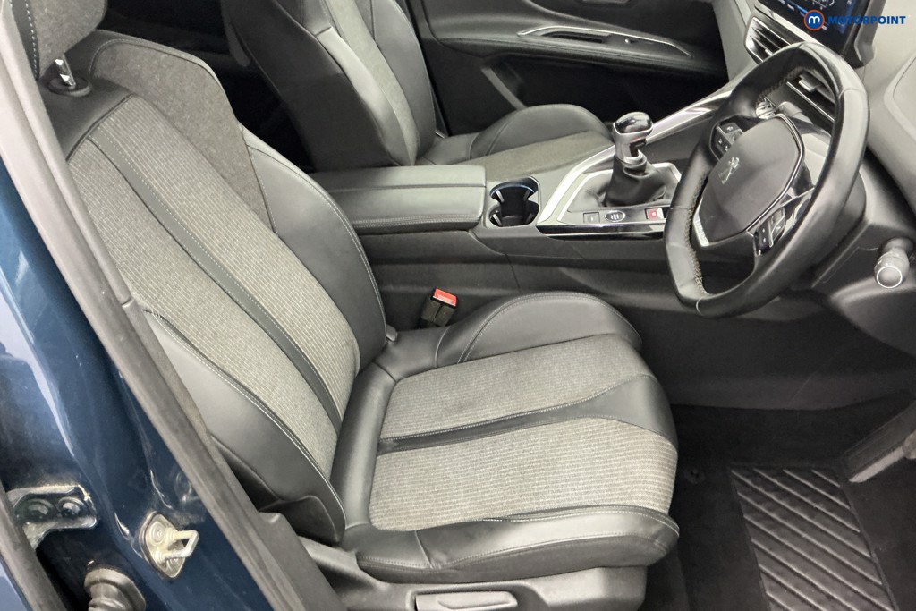 Peugeot 5008 Allure Premium Manual Diesel SUV - Stock Number (1643521) - 5th supplementary image