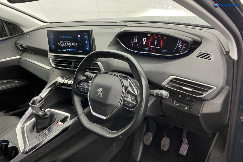 Peugeot 5008 Allure Premium Manual Diesel SUV - Stock Number (1643521) - 8th supplementary image