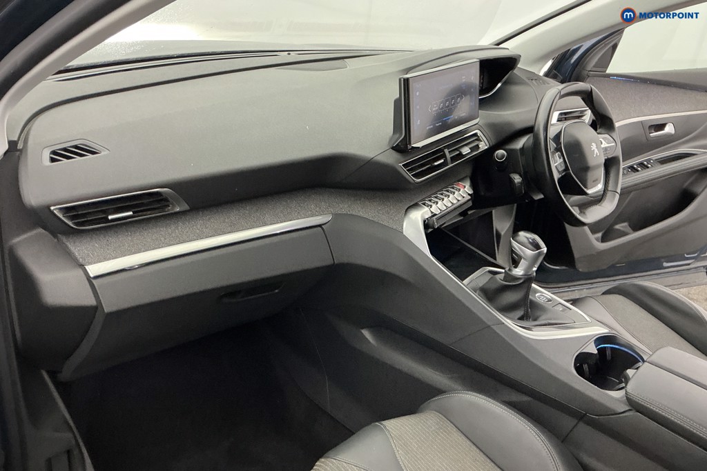 Peugeot 5008 Allure Premium Manual Diesel SUV - Stock Number (1643521) - 9th supplementary image