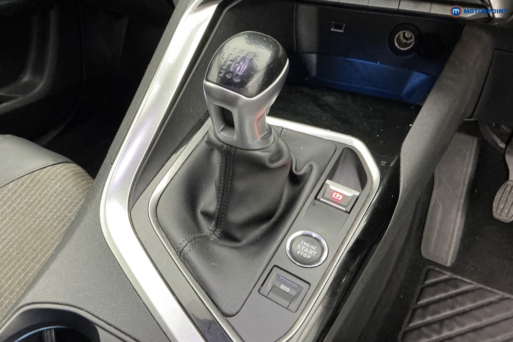 Peugeot 5008 Allure Premium Manual Diesel SUV - Stock Number (1643521) - 15th supplementary image