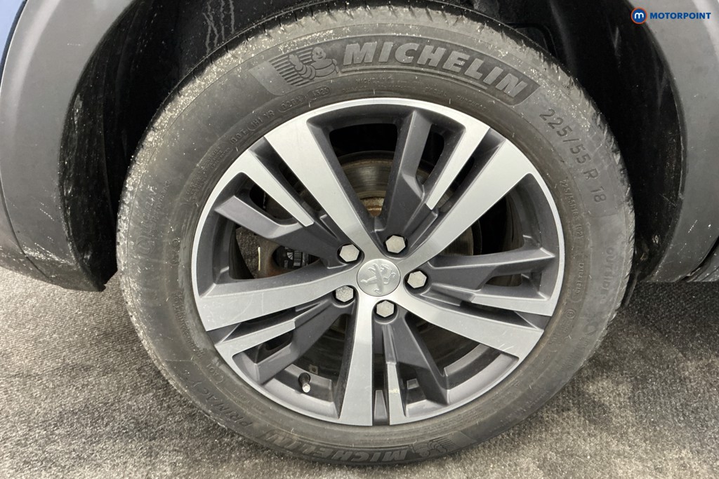 Peugeot 5008 Allure Premium Manual Diesel SUV - Stock Number (1643521) - 32nd supplementary image