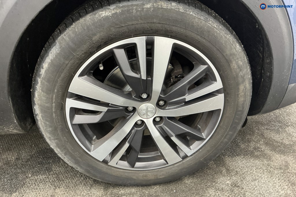 Peugeot 5008 Allure Premium Manual Diesel SUV - Stock Number (1643521) - 33rd supplementary image