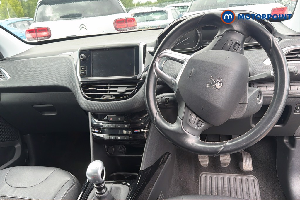Peugeot 2008 Allure Manual Diesel SUV - Stock Number (1643557) - 2nd supplementary image