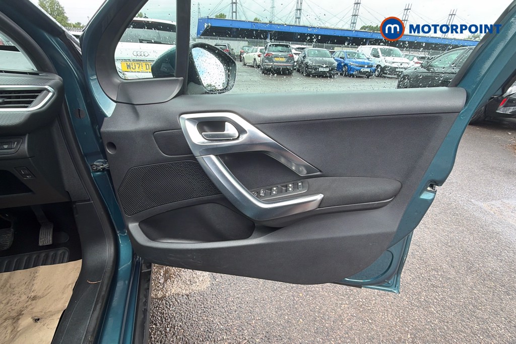 Peugeot 2008 Allure Manual Diesel SUV - Stock Number (1643557) - 19th supplementary image