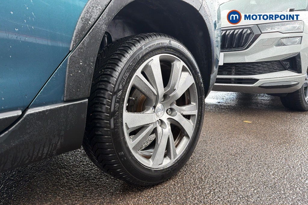Peugeot 2008 Allure Manual Diesel SUV - Stock Number (1643557) - 48th supplementary image