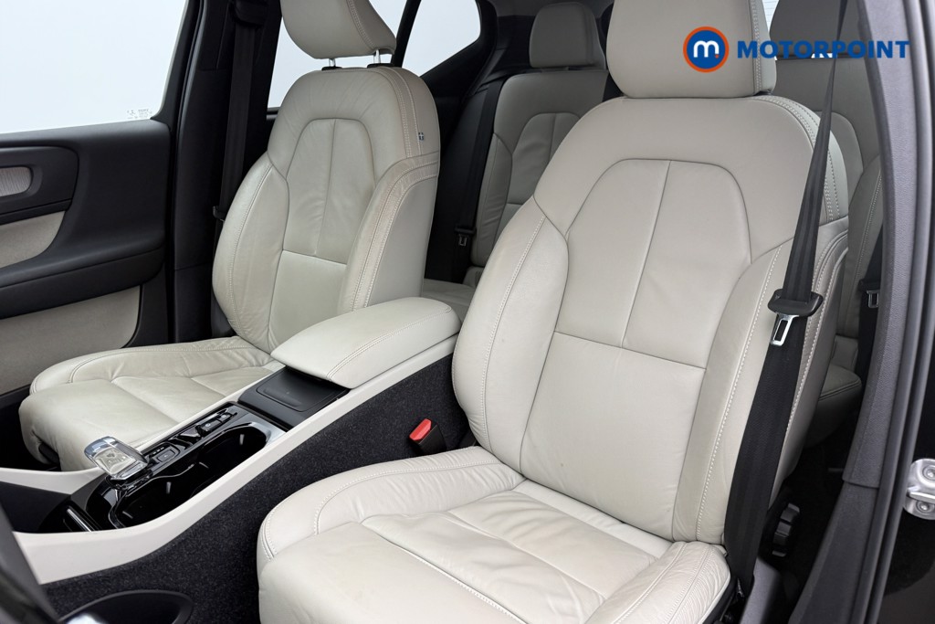 Volvo Xc40 Plus Automatic Petrol SUV - Stock Number (1643582) - 3rd supplementary image