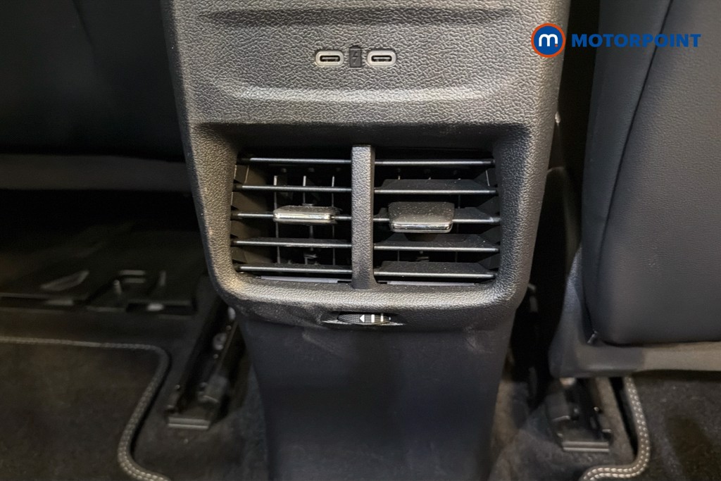 Ford Explorer Premium Automatic Electric SUV - Stock Number (1643681) - 30th supplementary image