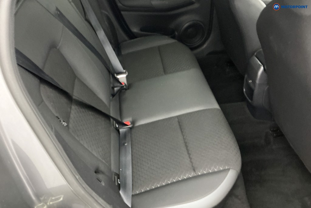 Nissan Juke N-Connecta Automatic Petrol-Electric Hybrid SUV - Stock Number (1643761) - 4th supplementary image