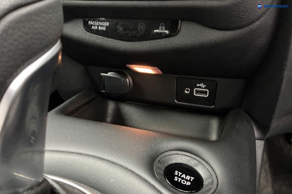 Nissan Juke N-Connecta Automatic Petrol-Electric Hybrid SUV - Stock Number (1643761) - 16th supplementary image